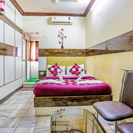 Terminus Hotel Bandra-3